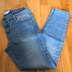 Vineyard Vines Jeans